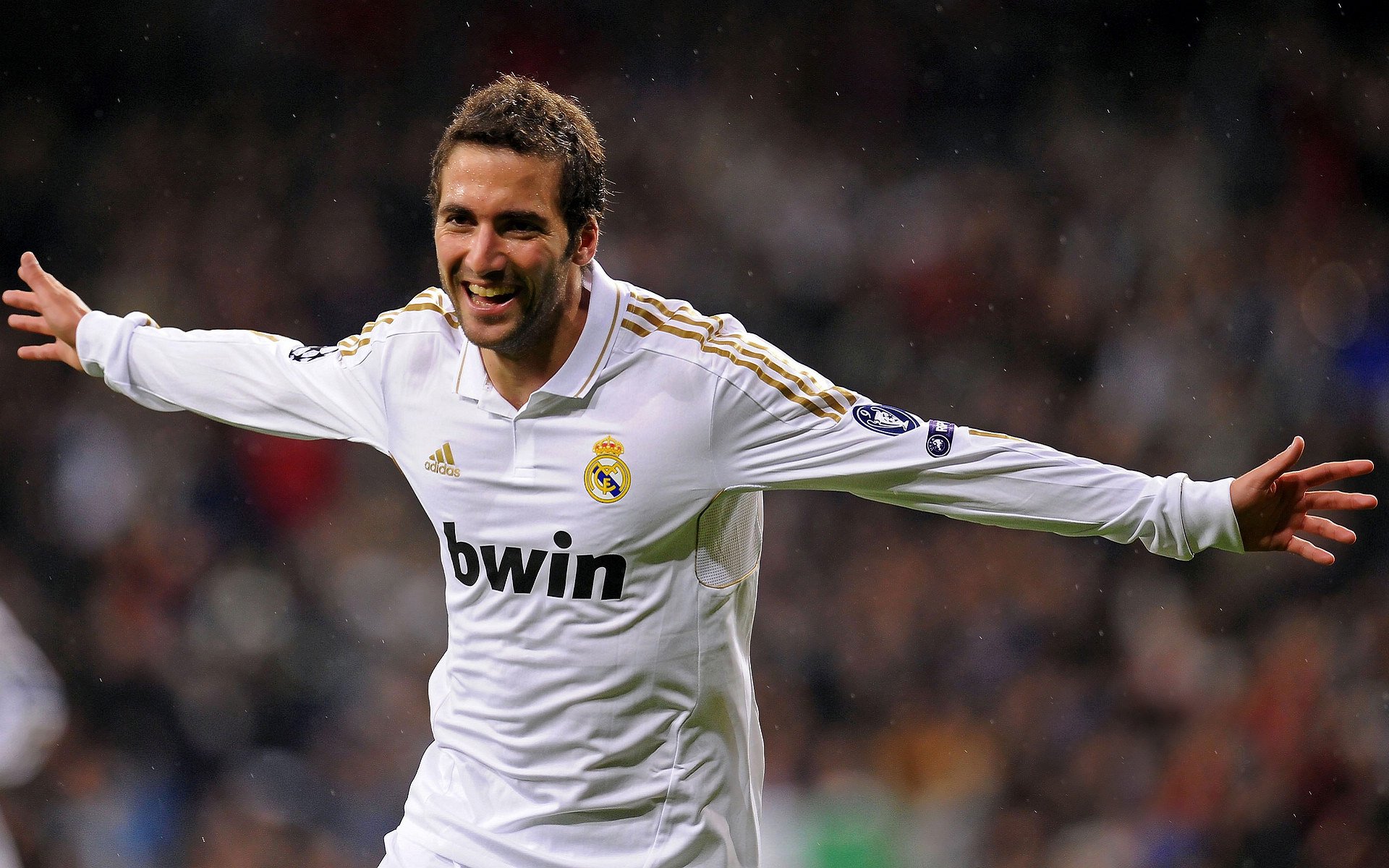 开云APP-亚冠赛事带动本土球迷文化再升级，亚冠球队